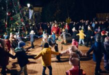 Meghitt pillanatokkal indult az advent Mórahalmon