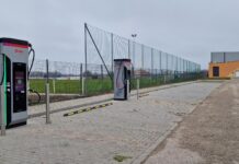 Új, nagy teljesítményű elektromos járműtöltők álltak üzembe Mórahalmon